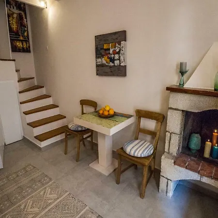 Дом отдыха Romantic Mesonet In Chania Old Town